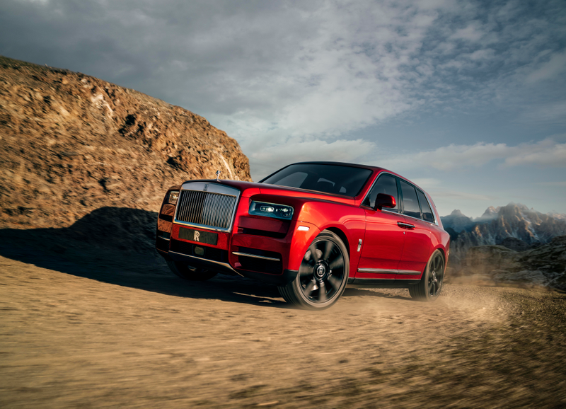 Illustration for article titled The 2019 Rolls-Royce Cullinan Is A Twin-Turbo V12 SUV Behemoth